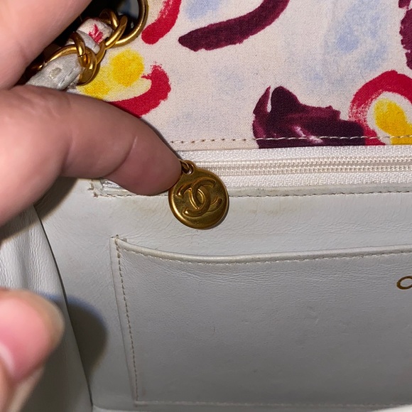 Chanel RARE Watercolor Floral Quilted Medium Classic Flap - Picture 9 of 9
